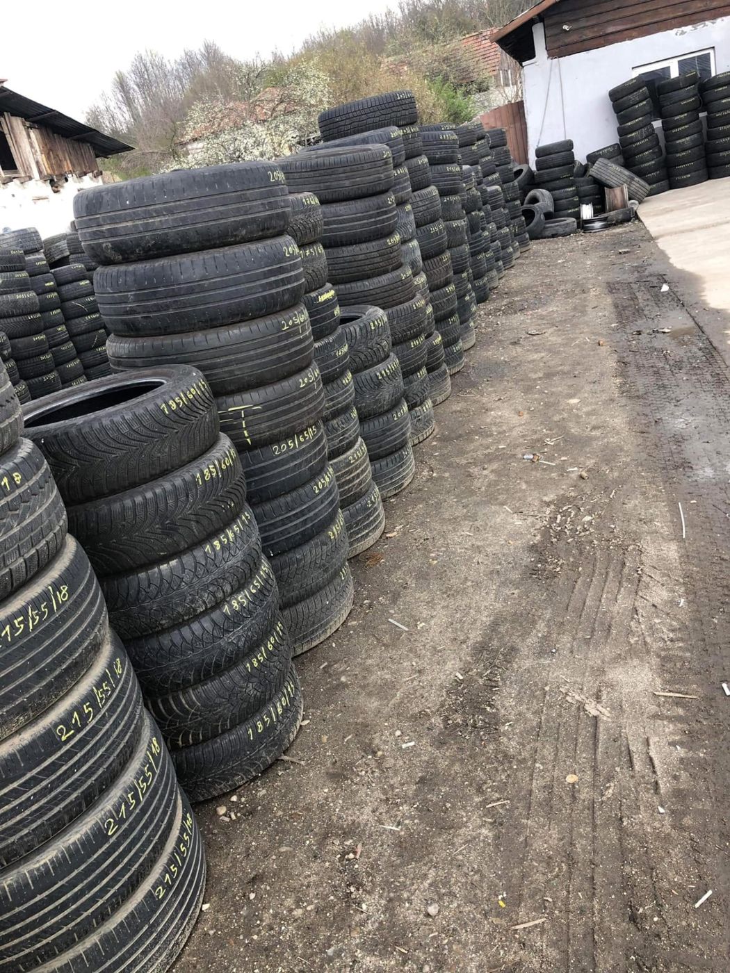 Anvelope SH 205/65 R15 și 215/55 R18